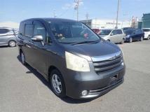 2010 Toyota Noah