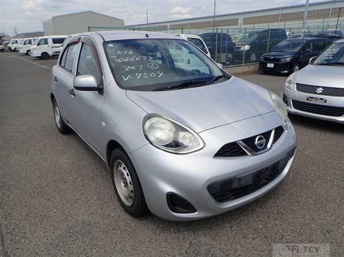 2017 Nissan March
