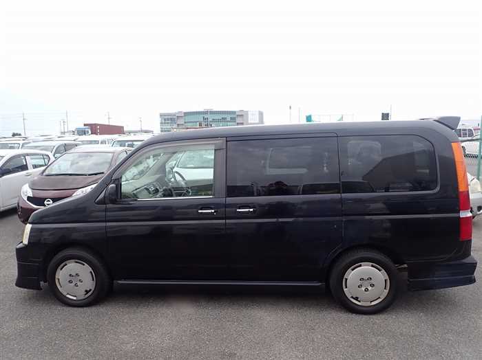 Honda Step Wgn 2001 photo 4