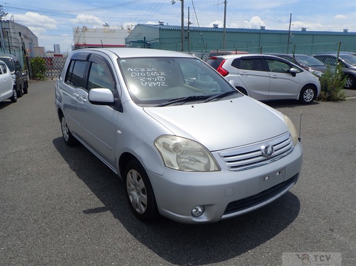 2007 Toyota Raum