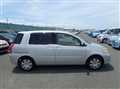 2007 Toyota Raum