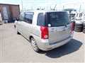 2004 Toyota Raum