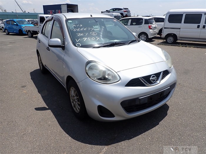 2017 Nissan March