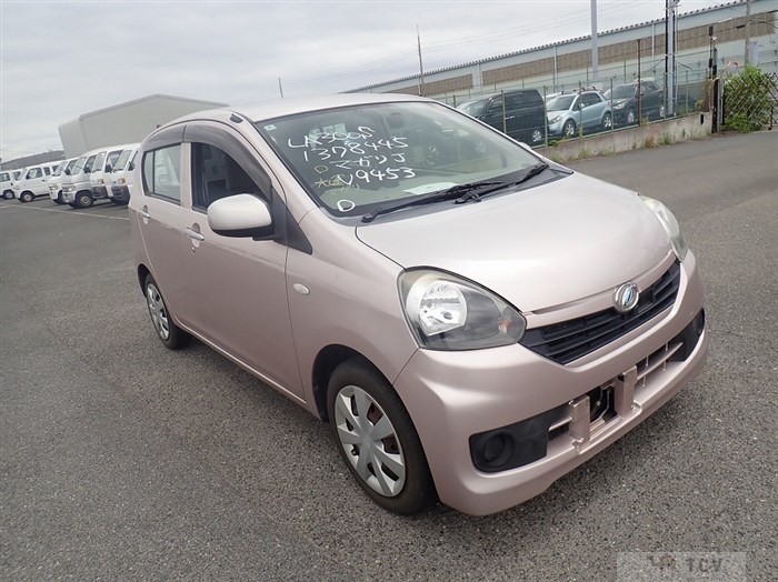 2016 Daihatsu Mira Es