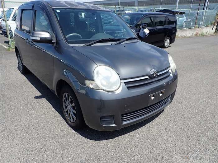 2009 Toyota Sienta