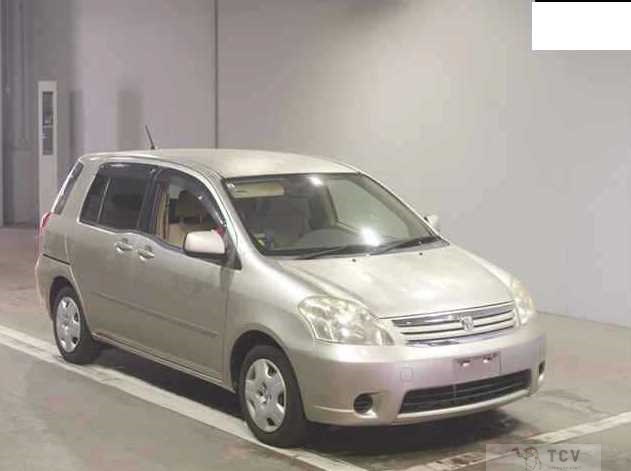 2005 Toyota Raum