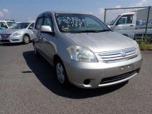 2005 Toyota Raum