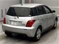 2005 Toyota IST