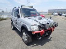 2000 Mitsubishi Pajero Mini