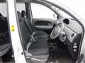 2005 Toyota Sienta