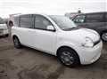 2005 Toyota Sienta