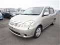 2005 Toyota Raum