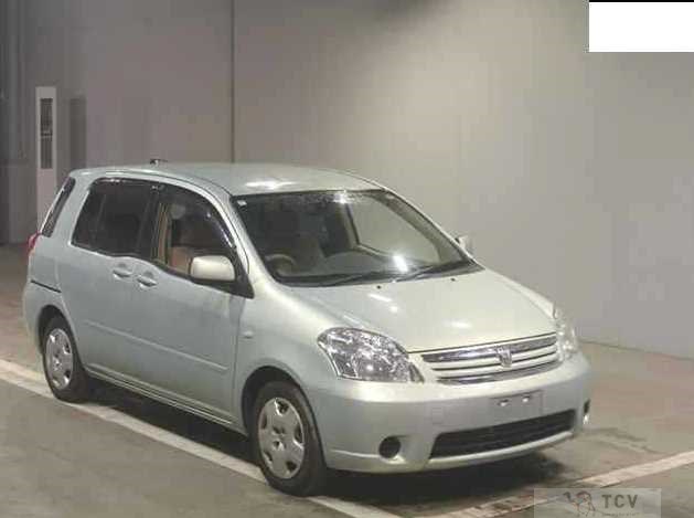 2006 Toyota Raum