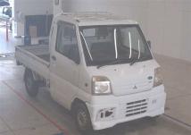 2000 Mitsubishi Minicab Truck