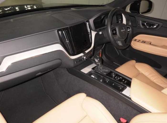 Volvo Xc60 2019 photo 5