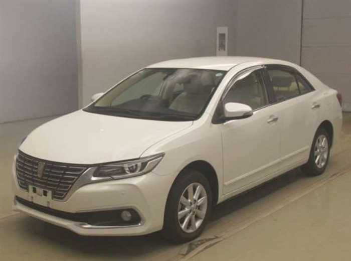Toyota Premio 2019 photo 2