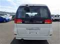 2001 Nissan Elgrand