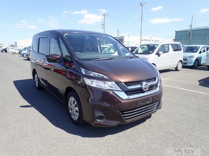 2017 Nissan Serena