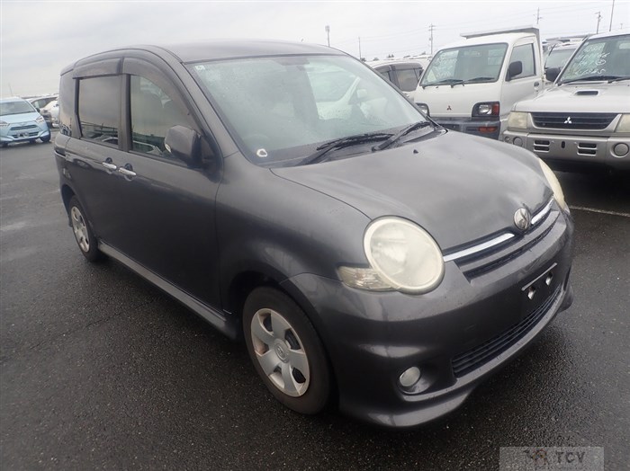 2006 Toyota Sienta