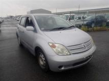 2003 Toyota IST