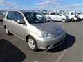2004 Toyota Raum