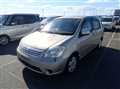 2004 Toyota Raum