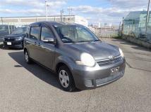 2010 Toyota Sienta
