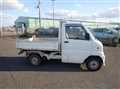 2000 Mitsubishi Minicab Truck