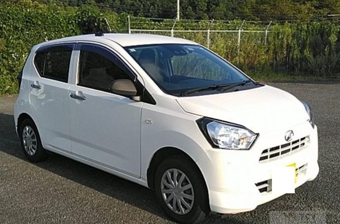 2019 Daihatsu Mira Es