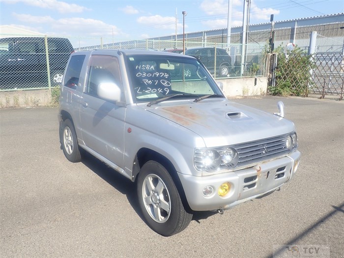 2001 Mitsubishi Pajero Mini