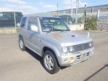 2001 Mitsubishi Pajero Mini