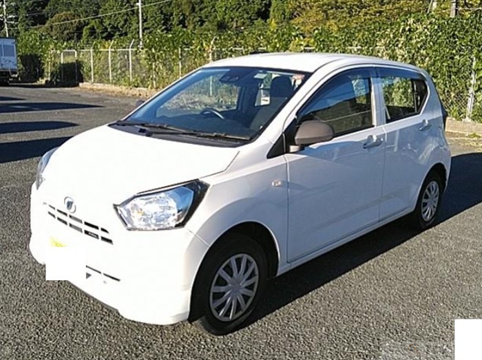 2019 Daihatsu Mira Es