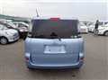 2011 Toyota Sienta