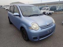 2011 Toyota Sienta