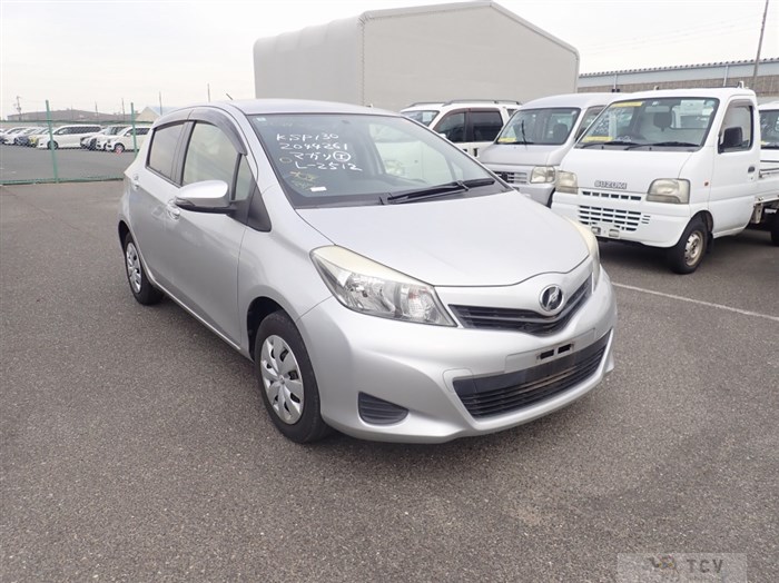 2012 Toyota Vitz