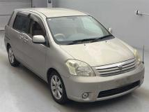 2006 Toyota Raum